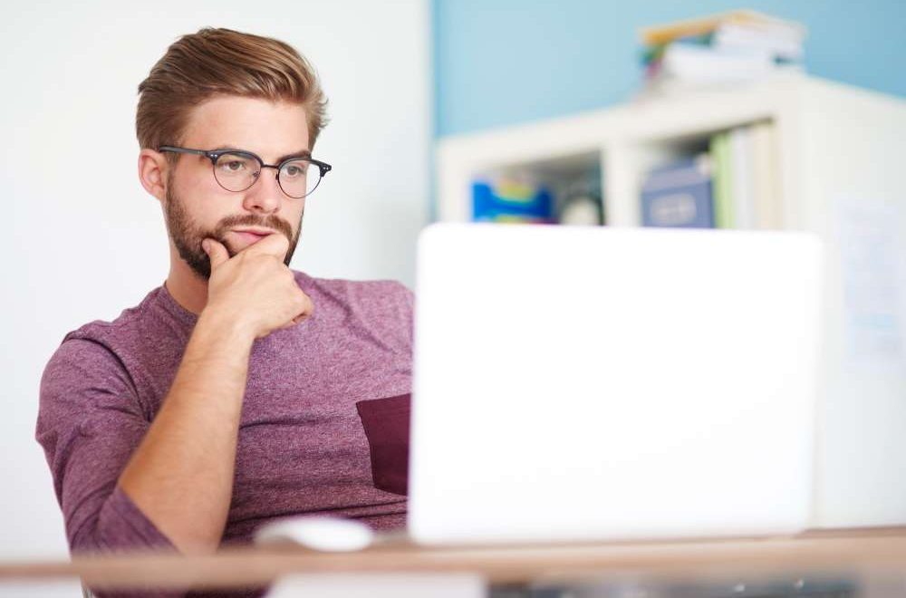 كيفية اختيار أفضل قالب لموقعك الإلكتروني: دليل شامل لعام 2024